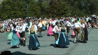 Austrian traditional folk dance Niederbayr Mazurka [upl. by Dnaletak694]