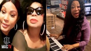 Lyrica Anderson amp Mom Lyrica Garrett Sing Duet Inside Music Store 🎤 [upl. by Jd793]