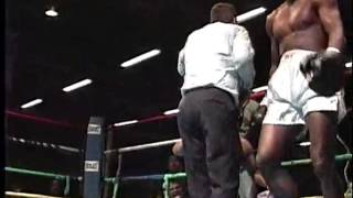 Mele Mel vs Willie D BOXING MATCH CLASSIC [upl. by Daugherty]