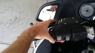 BMW R1200RTP MOTORCYCLE SWITCHES CONTROLS amp FEATURES [upl. by Nylazor426]