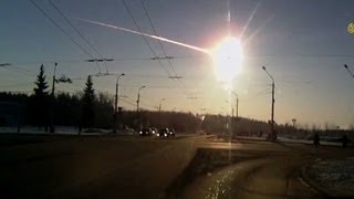 Videos capture exploding meteor in sky [upl. by Flyn293]