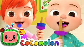 CoComelon en Español  Las paletas multicolor  Canciones Infantiles [upl. by Annamaria]