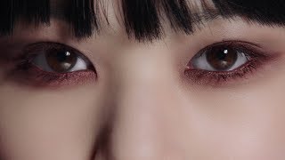 How to Get a Blurry Mauve Look with the New Eye Collection – CHANEL Makeup Tutorials [upl. by Mancino]