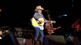 Dwight Yoakam  Streets of Bakersfield live [upl. by Florio]