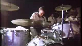 Buddy Rich on why he doesnt use match grip [upl. by Shapiro]